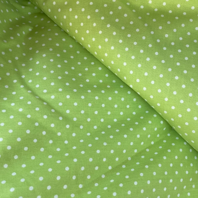 בד כותנה ירוק בהיר נקודות - רוחב 2.5 מ' 