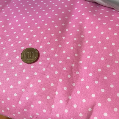 בד כותנה ורוד נקודות - רוחב  2.5 מ' 