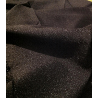 בד קרפ שחור