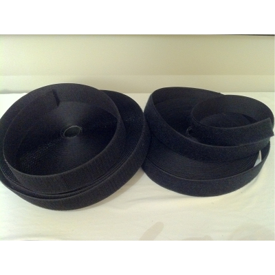 סקוטש 38 מ"מ שחור 2 הצדדים - גליל 25 מטר