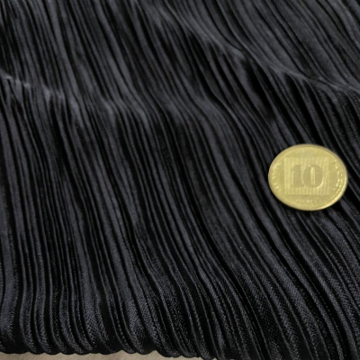 בד פליסה שחור