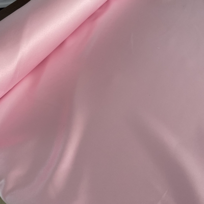 בד סאטן למפות ורוד בייבי - רוחב 3 מ'