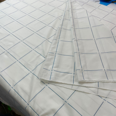 בד כותנה (סאטן 500) ריבועים כחולים - רוחב 2.8 מ'