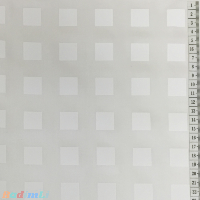 בד כותנה (סאטן 220) ריבועים לבנים - רוחב 2.8 מ'